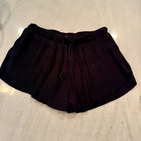 FP Movement Shirr Enough Shorts *EXCELLENT CONDITION* - Picture 1 of 2